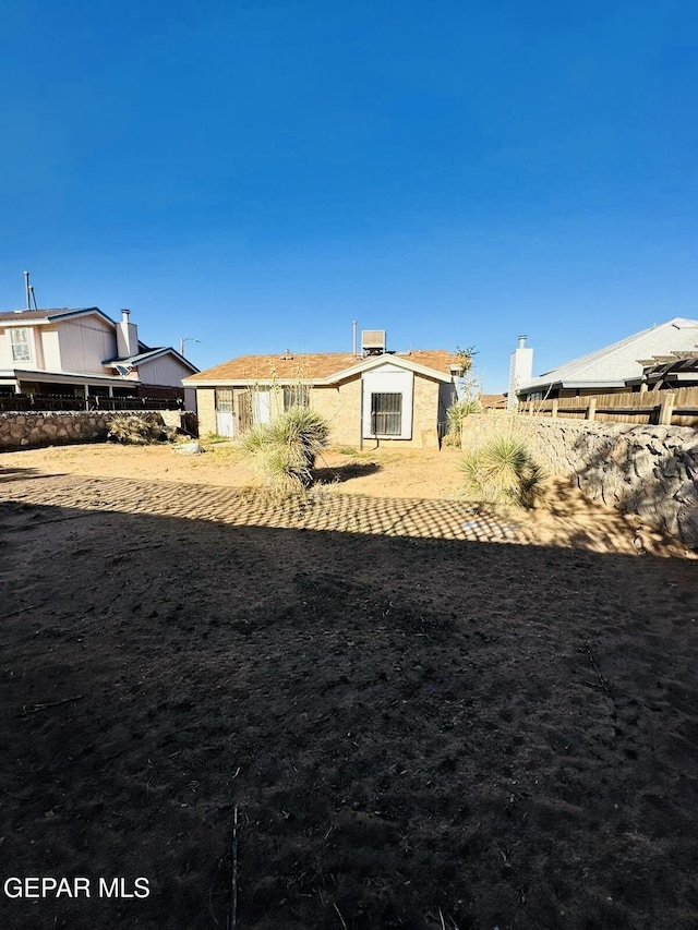 11049 Middledale St, El Paso, TX 79934 - rear view of property
