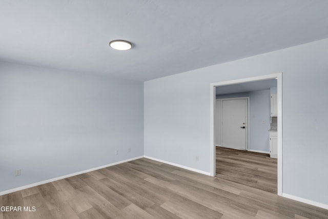 231 Romeria Dr, El Paso, TX 79907 - unfurnished room with light wood-style flooring and baseboards