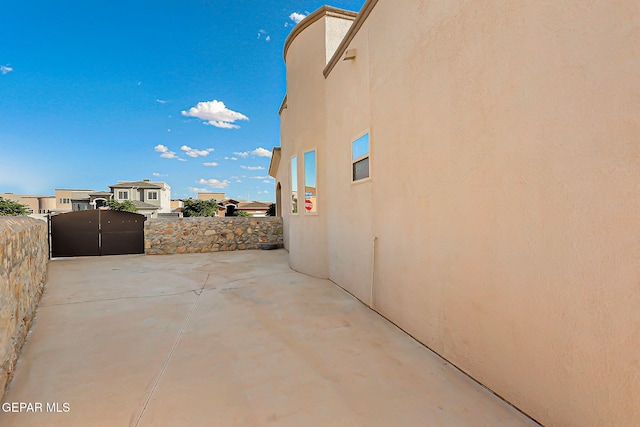 12511 Furlong Cir, El Paso, TX 79928 - view of patio featuring a gate