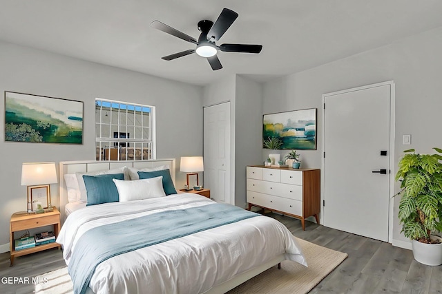 209 Hardesty Pl, El Paso, TX 79905 - bedroom featuring wood finished floors and a ceiling fan