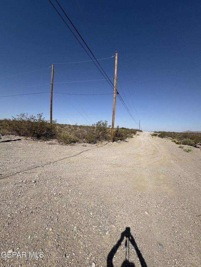 18350-60 Carinha Ave, Clint, TX 79938 - photo 8
