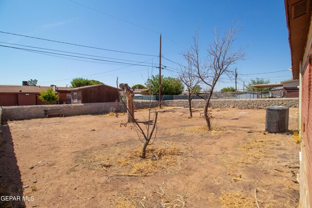 10324 Shoshone St, El Paso, TX 79924 - view of yard