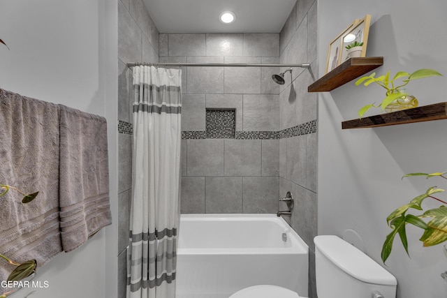 203 Bretby Pl, El Paso, TX 79928 - full bath with toilet and shower / bath combo with shower curtain