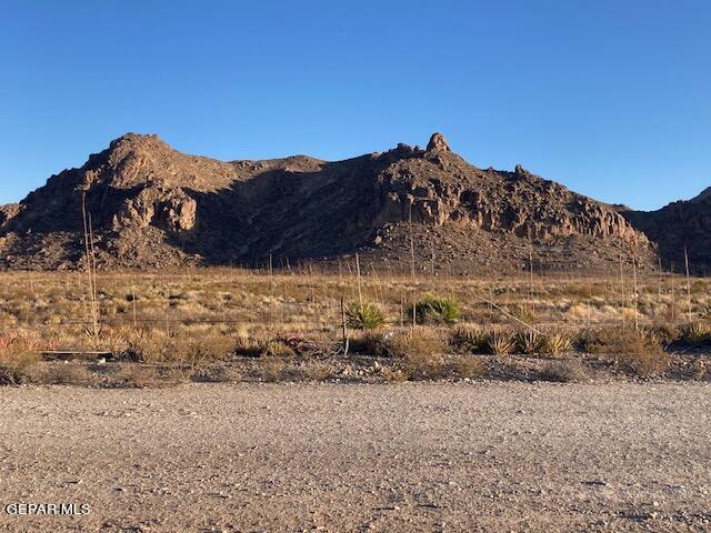 18418 Carinha Ave, El Paso, TX 79938 - photo 2