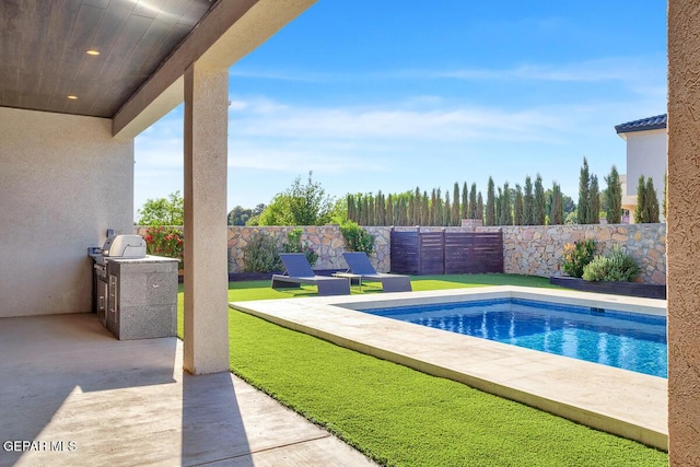 525 Cotton Blossom Ave, El Paso, TX 79922 - view of pool with a fenced backyard, a patio area, and a grill