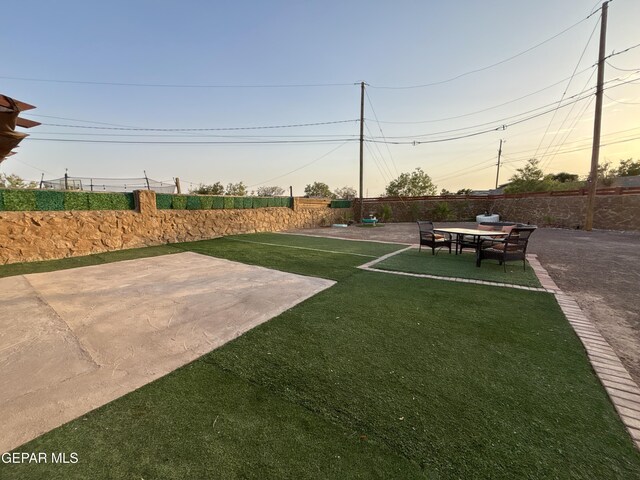 450 Sunrise Hills Dr, El Paso, TX 79928 - photo 21