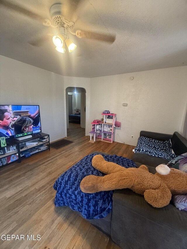 1303 Howze St, El Paso, TX 79903 - photo 4