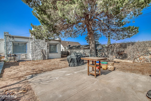 4327 Oxford Ave, El Paso, TX 79903 - view of patio / terrace