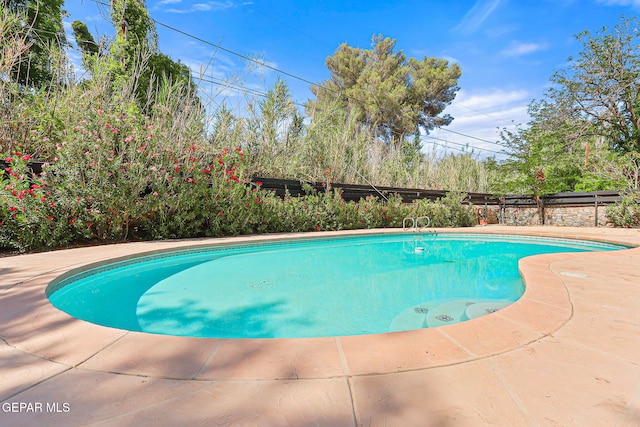 745 Rinconada Ln, El Paso, TX 79932 - view of pool featuring a fenced backyard