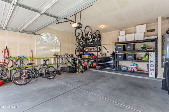 448 White Cloud Rd, El Paso, TX 79928 - garage with a garage door opener