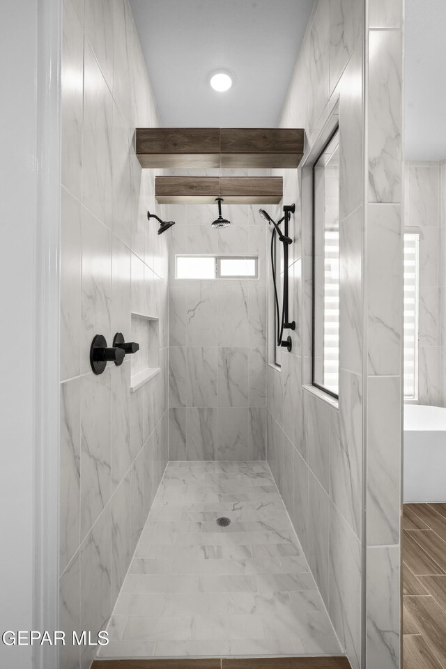 13375 Jeff Winton Dr, El Paso, TX 79928 - bathroom with tiled shower