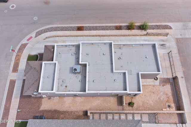 1901 William Caples St, El Paso, TX 79938 - photo 5