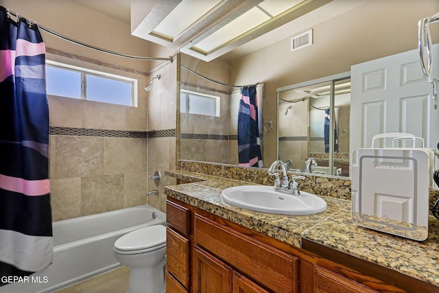 6310 Franklin Crest Dr, El Paso, TX 79912 - bathroom with shower / bath combo with shower curtain, vanity, and tile patterned floors