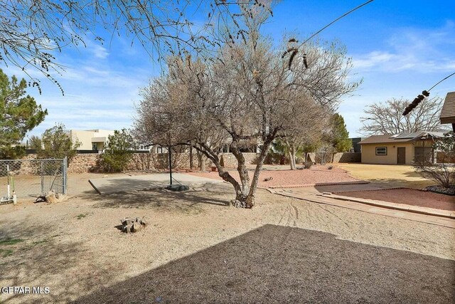 532 Country Oaks Dr, El Paso, TX 79932 - photo 22