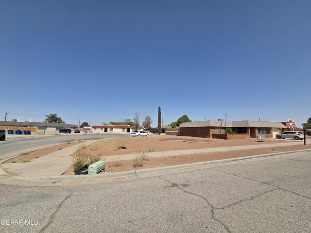 3121 Forney Ln Unit A & B, El Paso, TX 79935 - photo 3