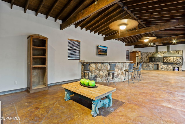 796 Fescue Dr, Canutillo, TX 79835 - living room featuring concrete flooring and baseboards