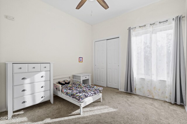 5713 Saplinas Rd, El Paso, TX 79932 - bedroom with carpet flooring, a closet, and ceiling fan