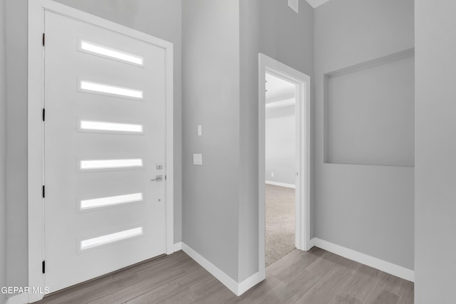 13829 Summer View Ave, Horizon City, TX 79928 - foyer with wood finished floors and baseboards