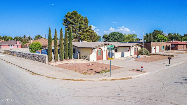 424 Benton St, Horizon City, TX 79928 - photo 9