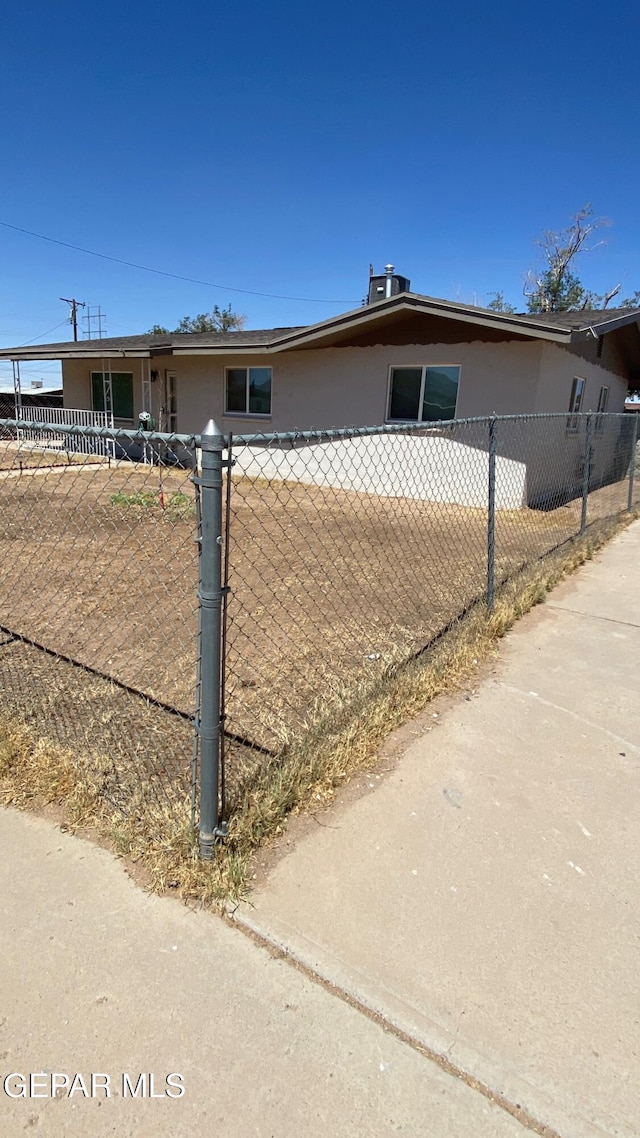 10356 Preston Dr, El Paso, TX 79924 - view of front of property with stucco siding