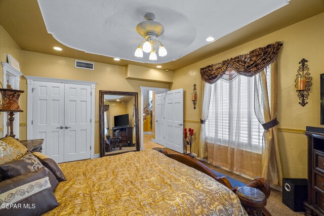 605 Meadow Willow Dr, El Paso, TX 79922 - carpeted bedroom featuring a closet, recessed lighting, and a ceiling fan