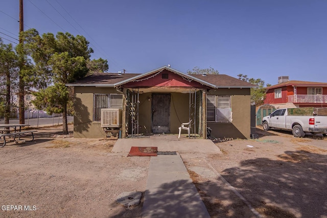 7113 Dale Rd, El Paso, TX 79915 - bungalow-style home featuring stucco siding