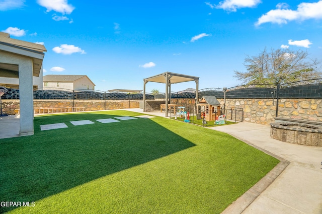 10625 Hidden Links Pl, El Paso, TX 79924 - fenced backyard with a fire pit and a patio area