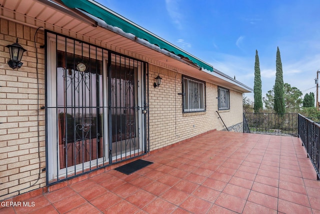 3310 Moonlight Ave, El Paso, TX 79904 - view of patio / terrace
