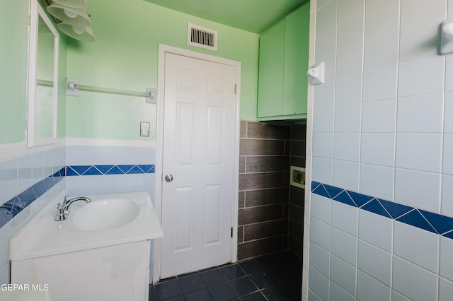 219 S Carolina Dr, El Paso, TX 79915 - photo 15