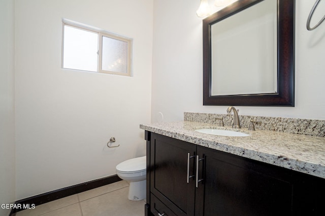 6585 Hermoso Del Sol Dr, El Paso, TX 79911 - bathroom with vanity and tile patterned floors