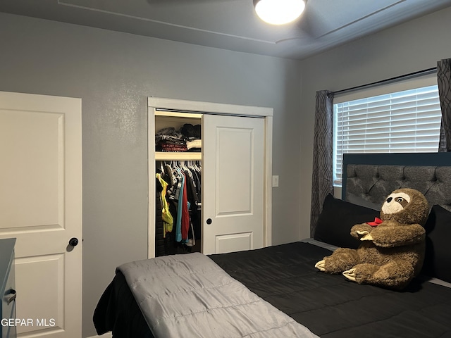 1012 Maple St, El Paso, TX 79903 - bedroom featuring a closet