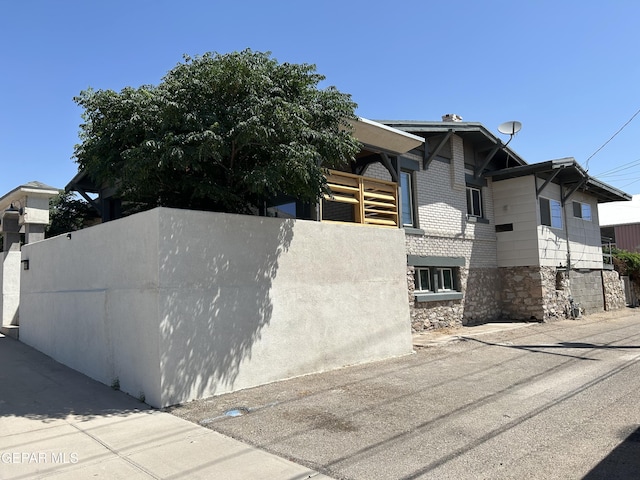 1012 Maple St, El Paso, TX 79903 - view of property exterior