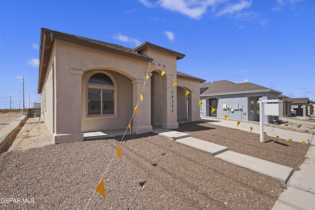 14392 Tobe Davis Dr, Horizon City, TX 79928 - photo 3