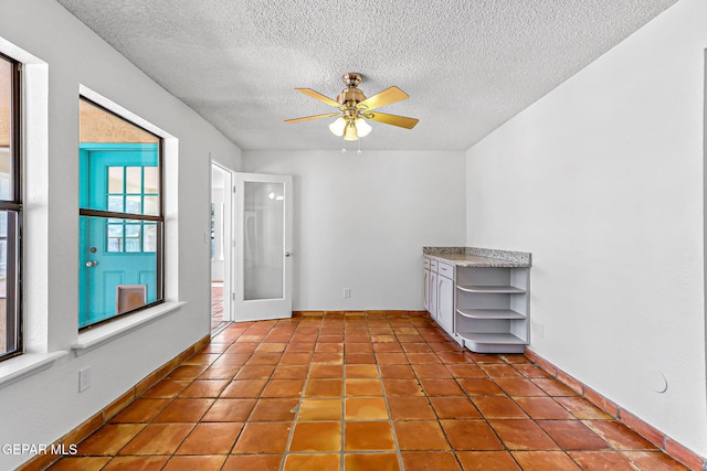 656 Moondale Dr, El Paso, TX 79912 - photo 35