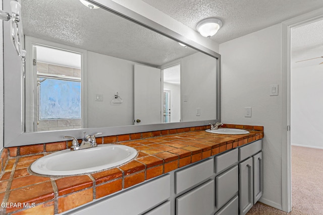 656 Moondale Dr, El Paso, TX 79912 - photo 60