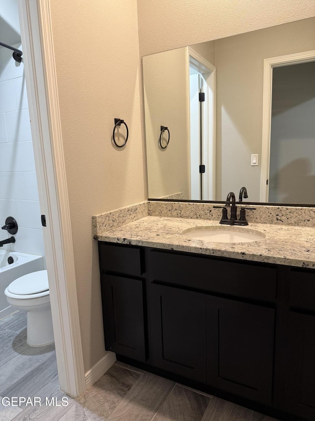 229 Epsom Dr, El Paso, TX 79928 - full bathroom with vanity and washtub / shower combination
