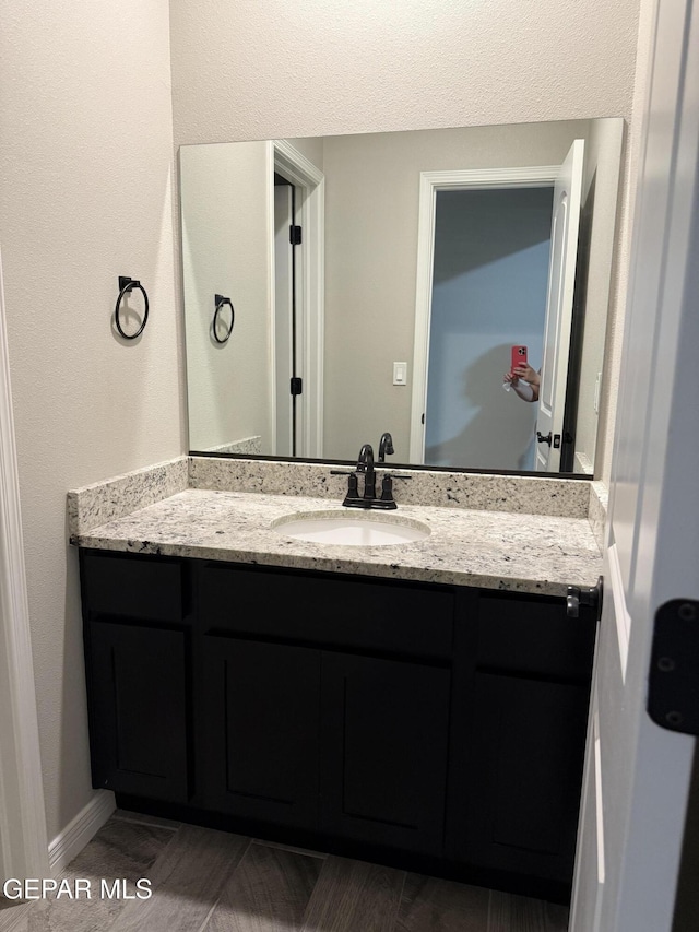 229 Epsom Dr, El Paso, TX 79928 - bathroom featuring vanity