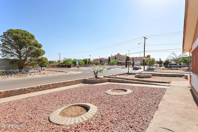 4330 Frankfort Ave, El Paso, TX 79903 - view of yard