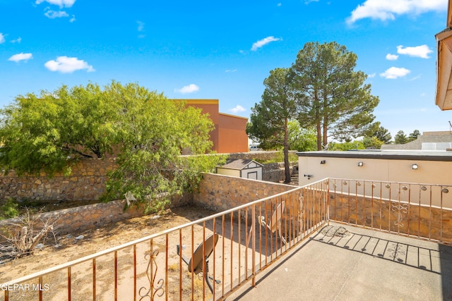 11960 Francis Scobee Dr, El Paso, TX 79936 - view of balcony