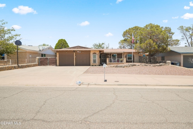 10681 Birthstone Dr, El Paso, TX 79935 - photo 1