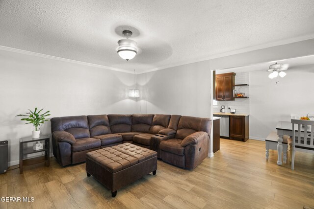10681 Birthstone Dr, El Paso, TX 79935 - photo 17