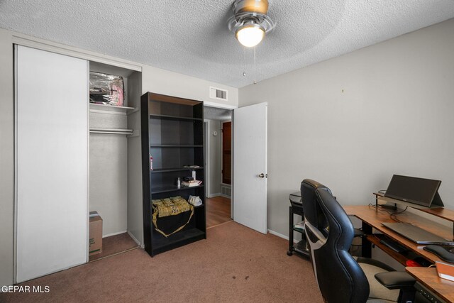 10681 Birthstone Dr, El Paso, TX 79935 - photo 32