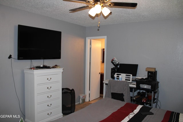 9909 Sidewinder St, El Paso, TX 79924 - photo 17