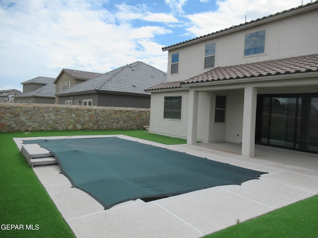 205 Staffs Way, El Paso, TX 79928 - view of swimming pool with a patio and a fenced backyard