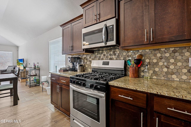 13753 Lago Vista Ave, Horizon City, TX 79928 - photo 18
