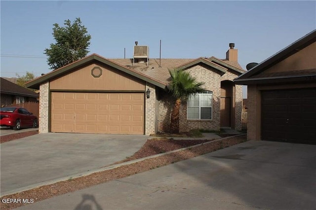 394 Brill Cir, Horizon City, TX 79928 - photo 2