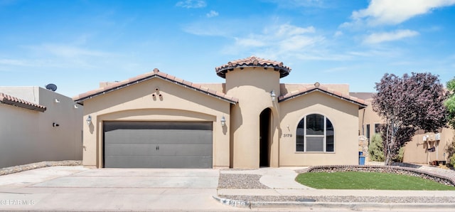 3179 Red Orchard Dr, El Paso, TX 79938 - photo 2