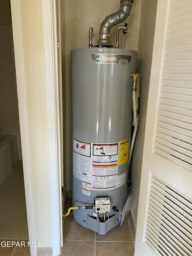 5109 Yvette Ave, El Paso, TX 79924 - utilities featuring gas water heater