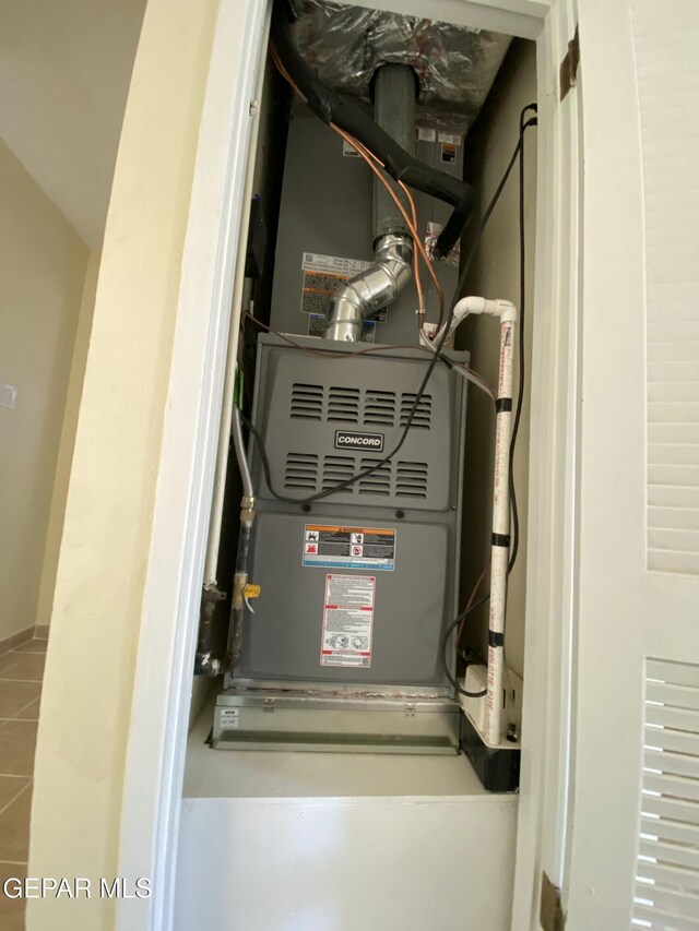 5109 Yvette Ave, El Paso, TX 79924 - utilities featuring heating unit