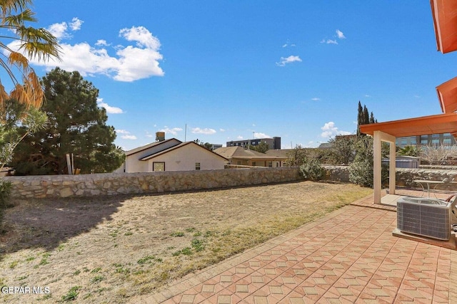 12232 Tierra Rosa Way, El Paso, TX 79938 - fenced backyard featuring a patio area